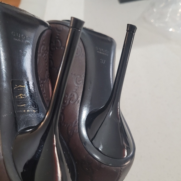 🔹️ Gucci 🔹️peep toes heels size 37/ 7 US ✨️🤎 - Picture 12 of 13